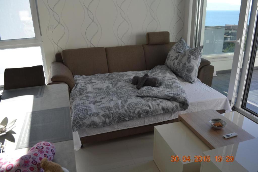 My Paradies - Njivice Penthouse*** 外观 照片