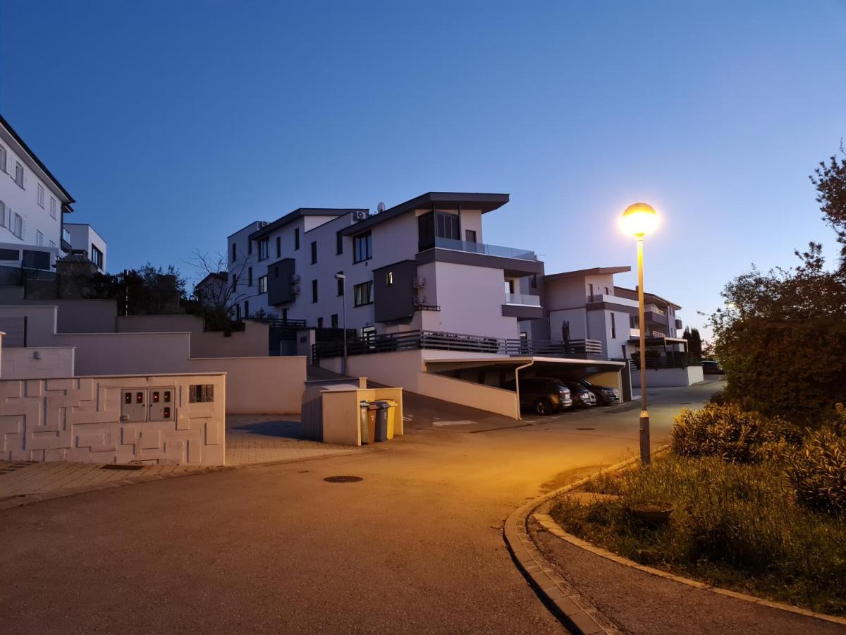 My Paradies - Njivice Penthouse*** 外观 照片