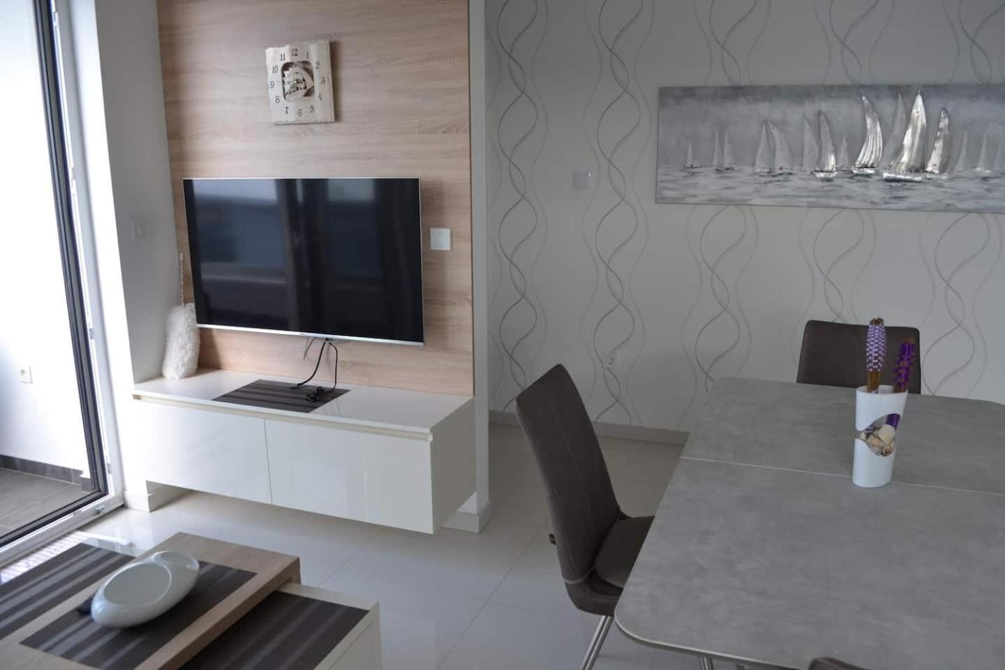 My Paradies - Njivice Penthouse*** 外观 照片